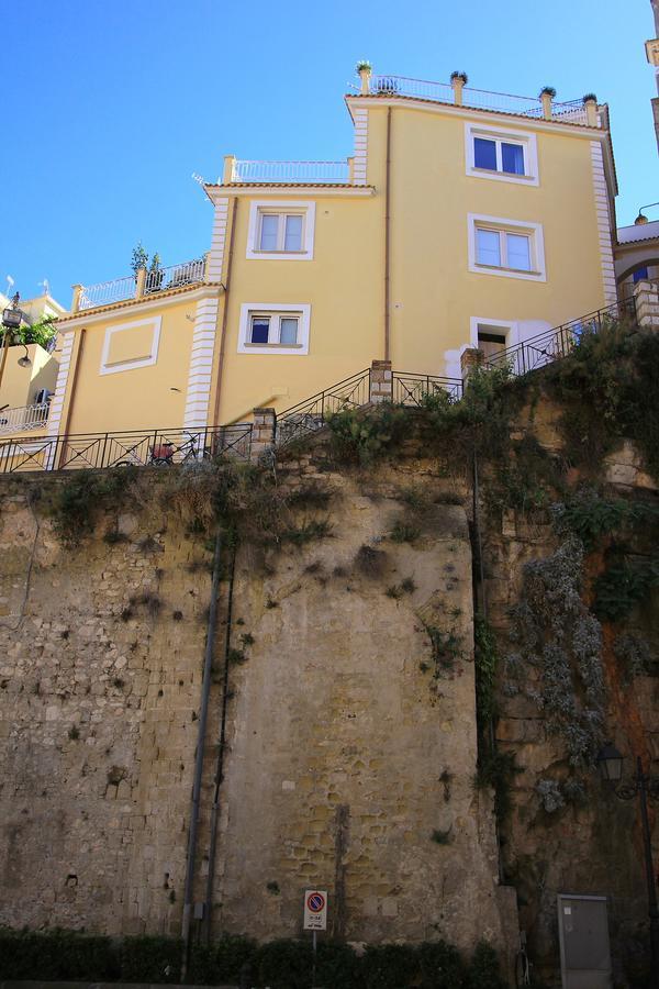 Il Viaggiatore Gaeta Medievale B&B المظهر الخارجي الصورة