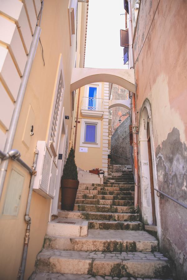Il Viaggiatore Gaeta Medievale B&B المظهر الخارجي الصورة